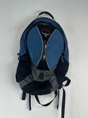 OSPREY Flyte Blue and Black Daypack